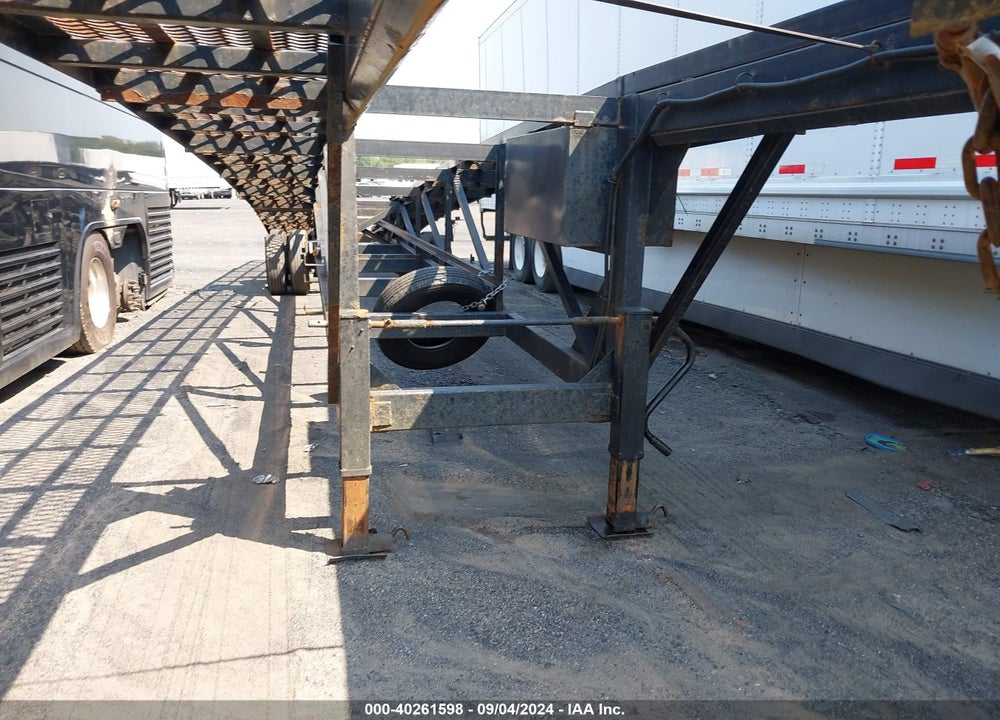 2018 KAUFMAN TRAILERS CAR CARRIER TRAILER VIN: 5VGFW5328JL008299