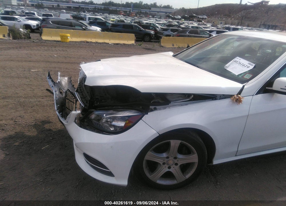2014 MERCEDES-BENZ E 350 4MATIC/E 350 SPORT VIN: WDDHF8JB1EA933106