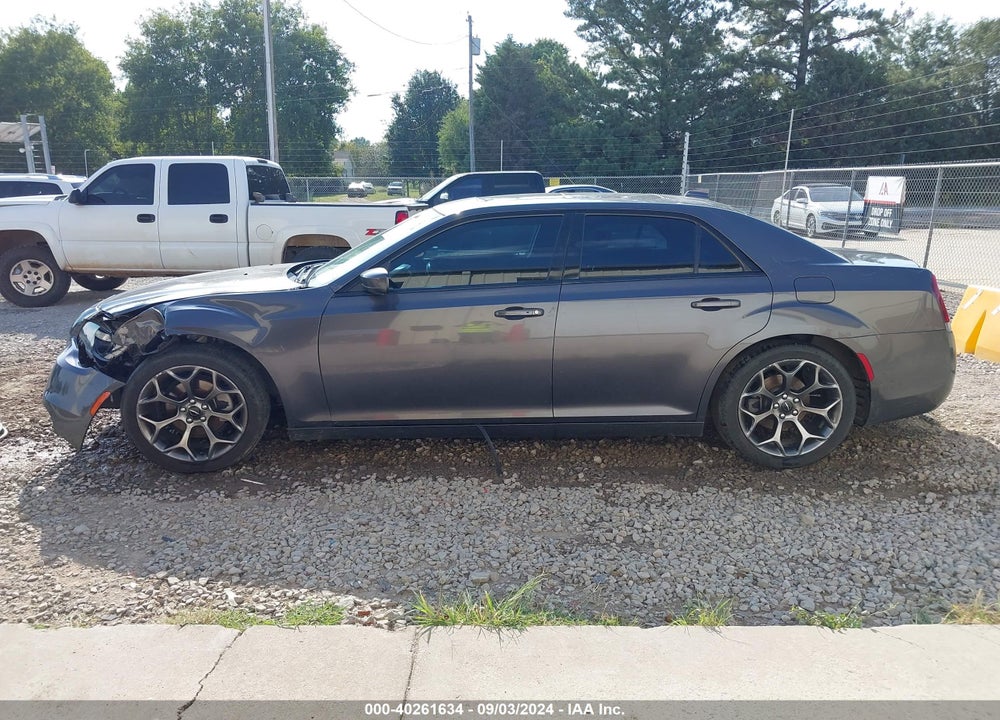 2016 CHRYSLER 300 300S VIN: 2C3CCABG2GH207813