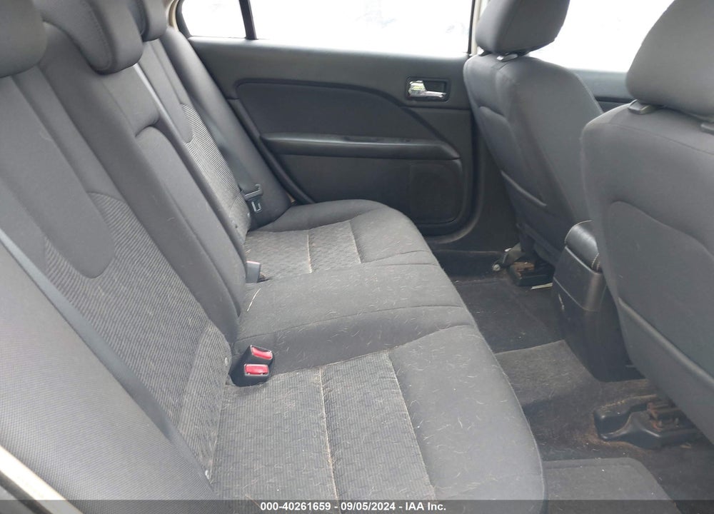 2010 FORD FUSION SE VIN: 3FAHP0HA9AR178458