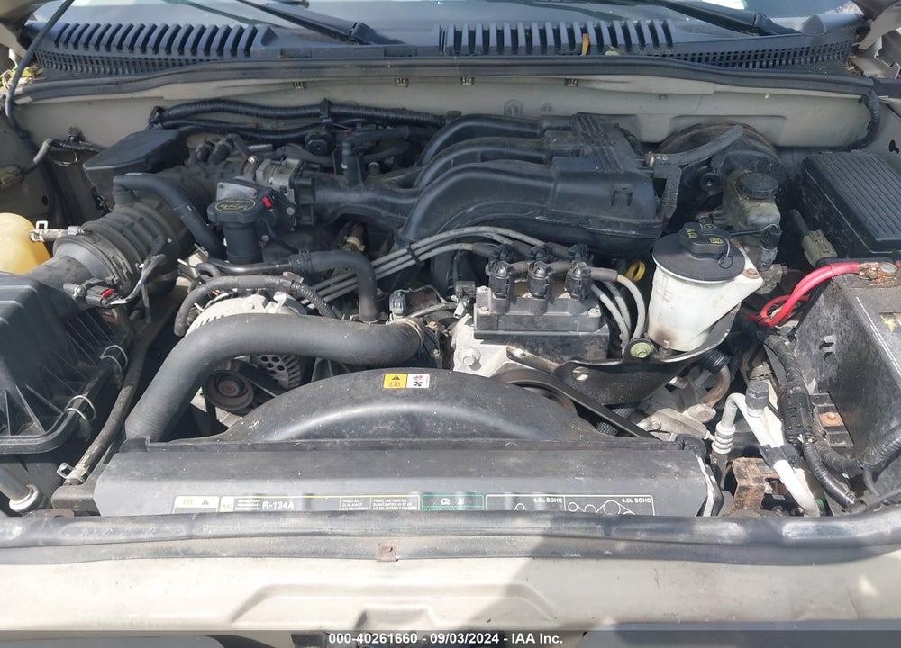 2004 FORD EXPLORER XLS VIN: 1FMZU72K74UB45193
