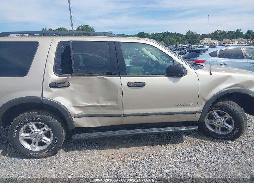 2004 FORD EXPLORER XLS VIN: 1FMZU72K74UB45193