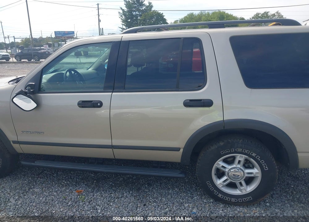 2004 FORD EXPLORER XLS VIN: 1FMZU72K74UB45193