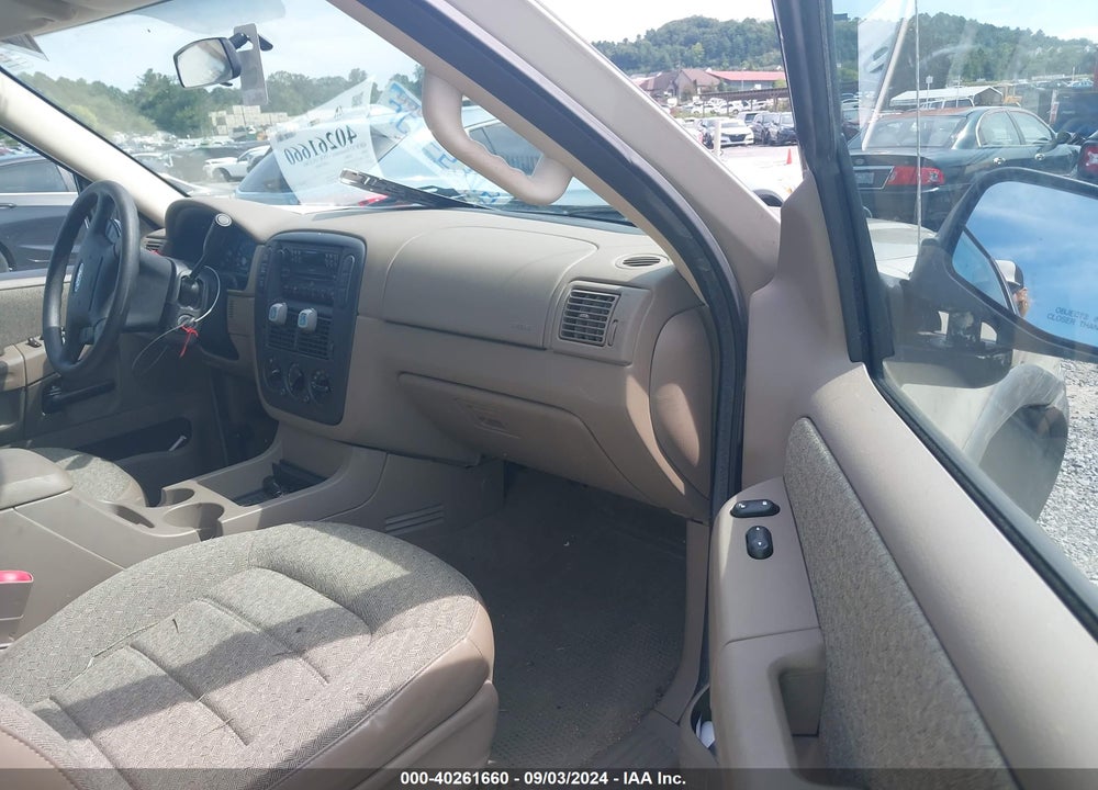 2004 FORD EXPLORER XLS VIN: 1FMZU72K74UB45193