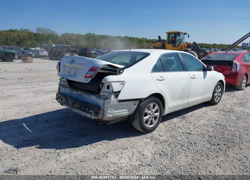 2011 TOYOTA CAMRY LE VIN: 4T1BF3EKXBU759510