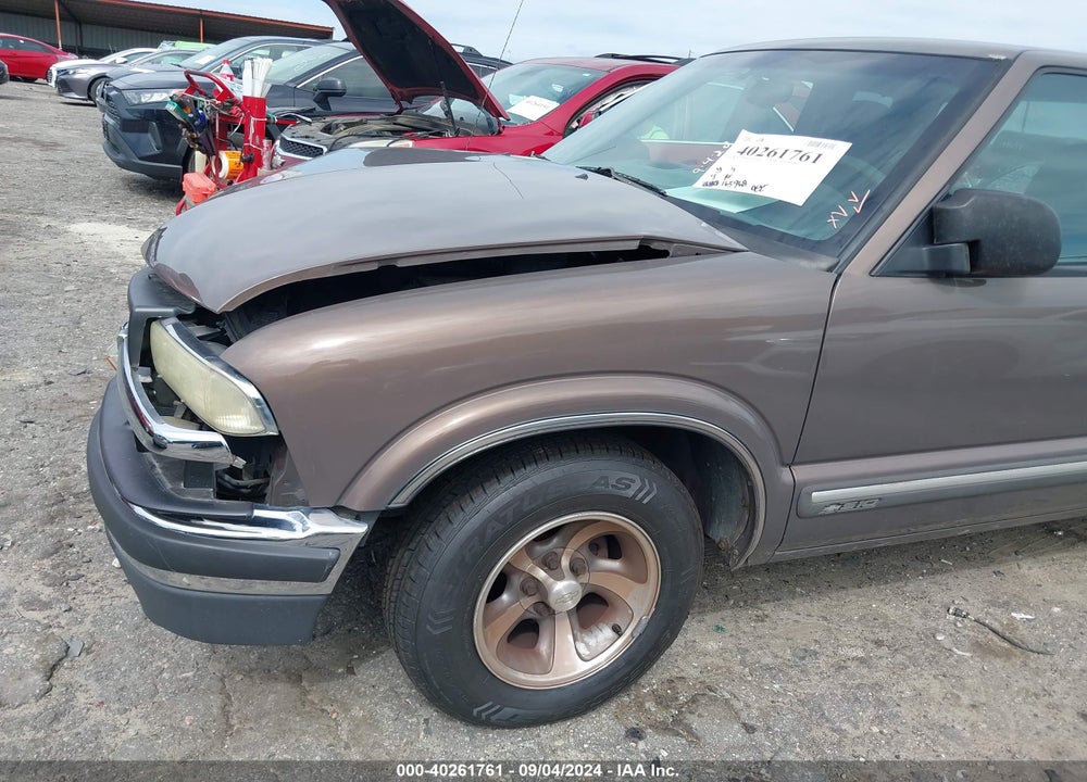 2000 CHEVROLET S-10 LS VIN: 1GCCS1945YK153072