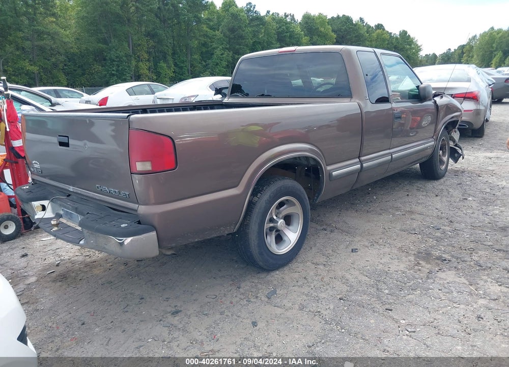 2000 CHEVROLET S-10 LS VIN: 1GCCS1945YK153072