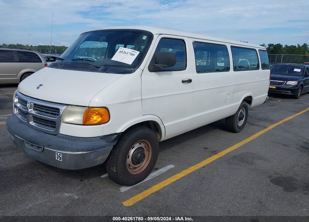 2002 DODGE RAM WAGON 3500 VIN: 2B5WB35Y92K123990
