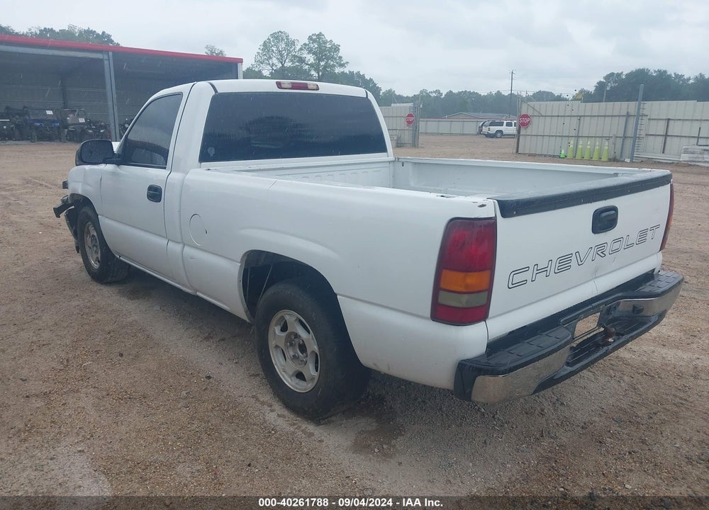 2000 CHEVROLET SILVERADO 1500 VIN: 1GCEC14W6YZ343842