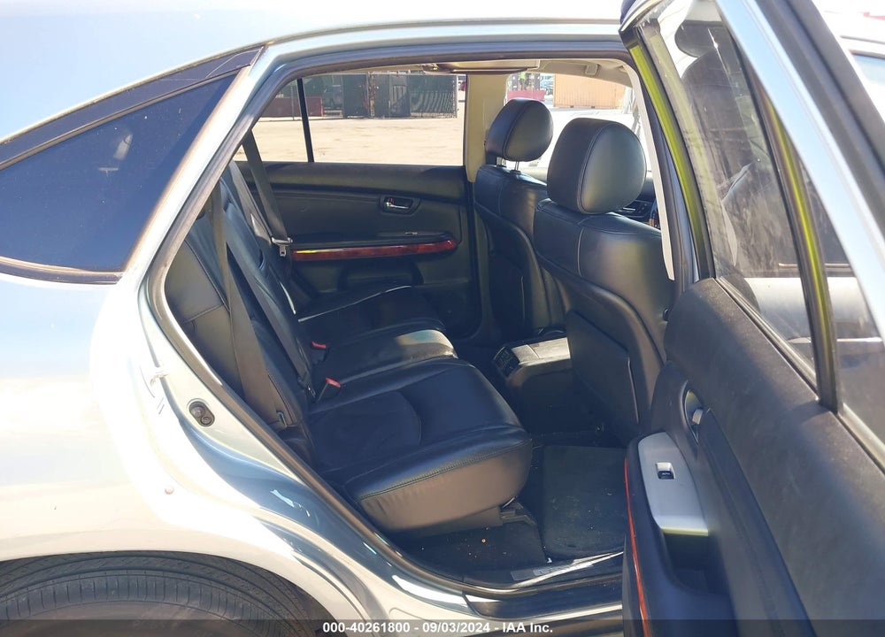 2005 LEXUS RX 330 VIN: 2T2HA31U15C044570