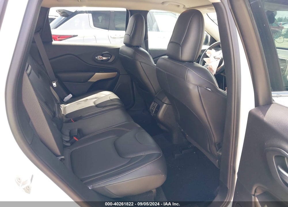 2018 JEEP CHEROKEE LIMITED FWD VIN: 1C4PJLDB9JD561705