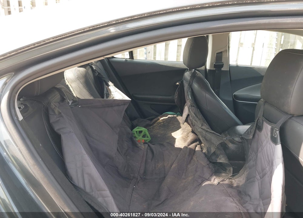 2011 CHEVROLET VOLT VIN: 1G1RD6E49BU101889