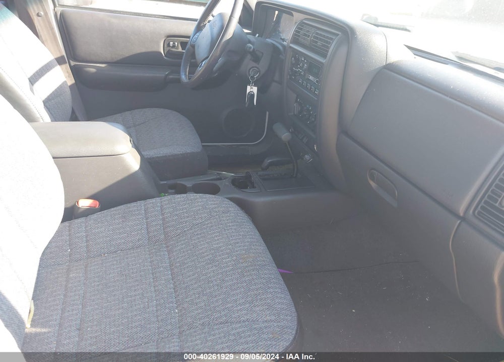 2001 JEEP CHEROKEE SPORT VIN: 1J4FF48S31L539468
