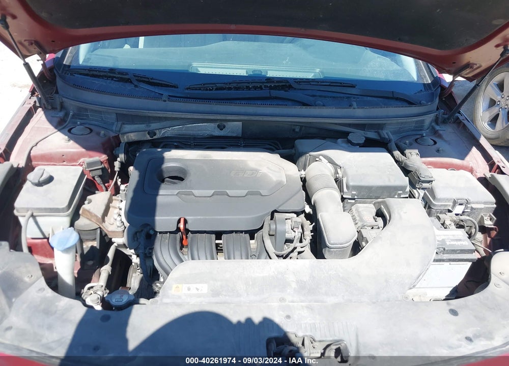 2015 HYUNDAI SONATA SE VIN: 5NPE24AFXFH227170