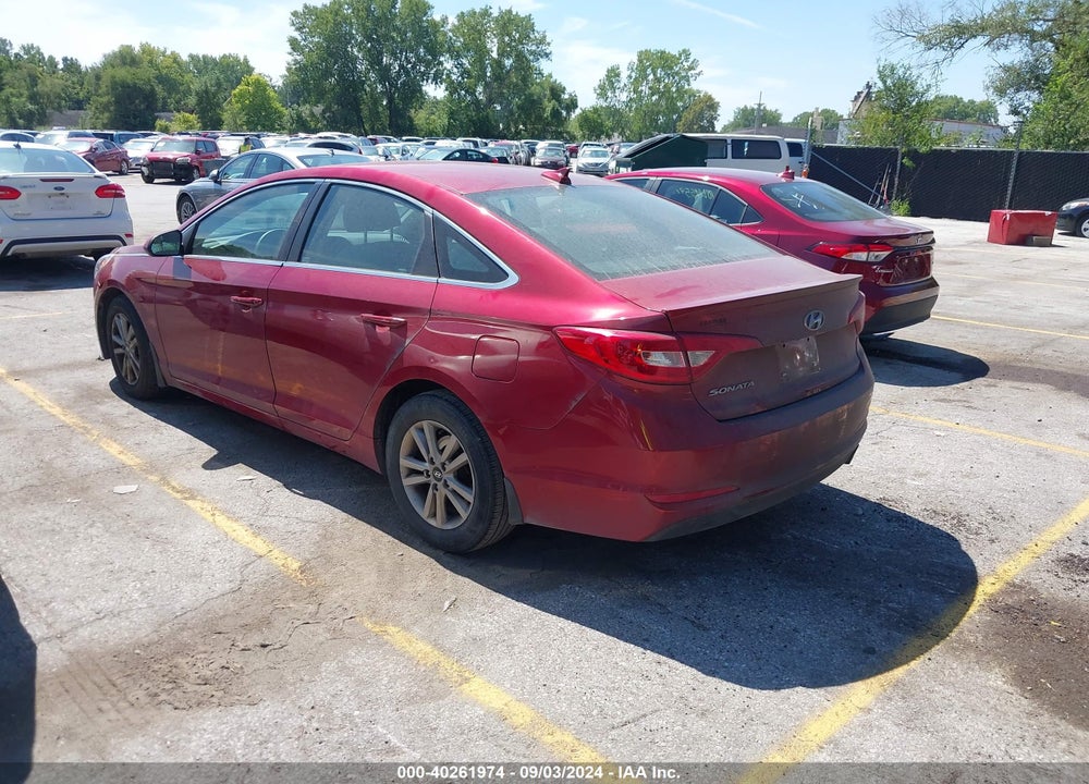 2015 HYUNDAI SONATA SE VIN: 5NPE24AFXFH227170