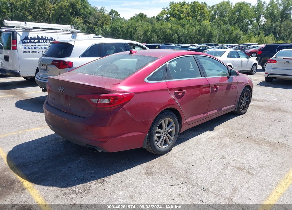 2015 HYUNDAI SONATA SE VIN: 5NPE24AFXFH227170