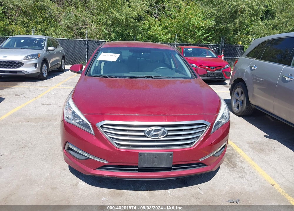 2015 HYUNDAI SONATA SE VIN: 5NPE24AFXFH227170