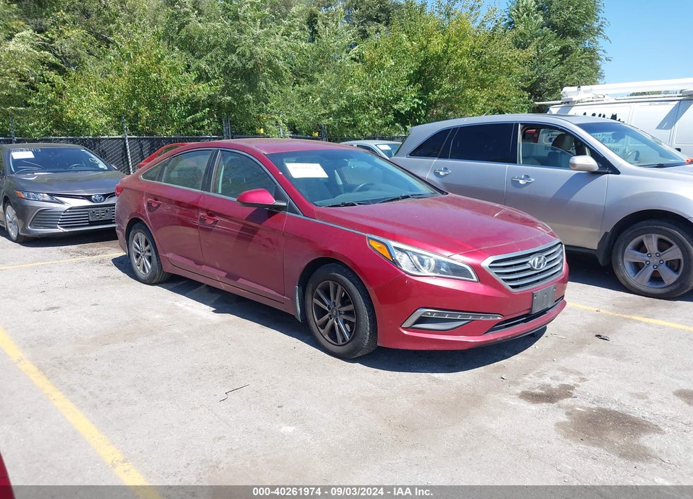 2015 HYUNDAI SONATA SE VIN: 5NPE24AFXFH227170