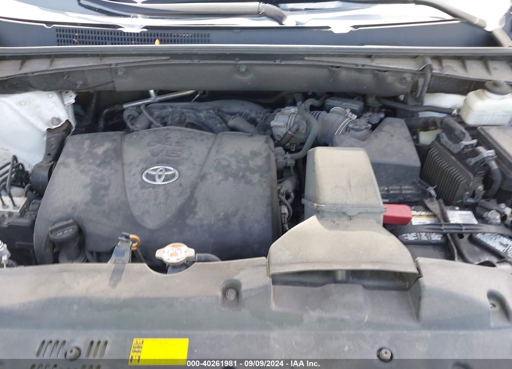 2018 TOYOTA HIGHLANDER XLE VIN: 5TDJZRFH1JS558854