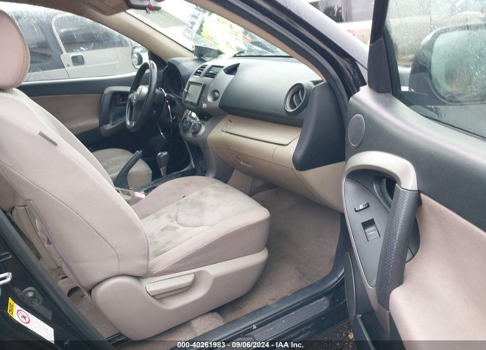 2006 TOYOTA RAV4 BASE V6 VIN: JTMZK33V166001867
