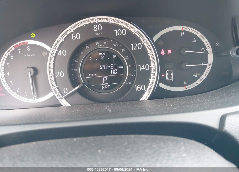 2013 HONDA ACCORD EX VIN: 1HGCR2F7XDA036766