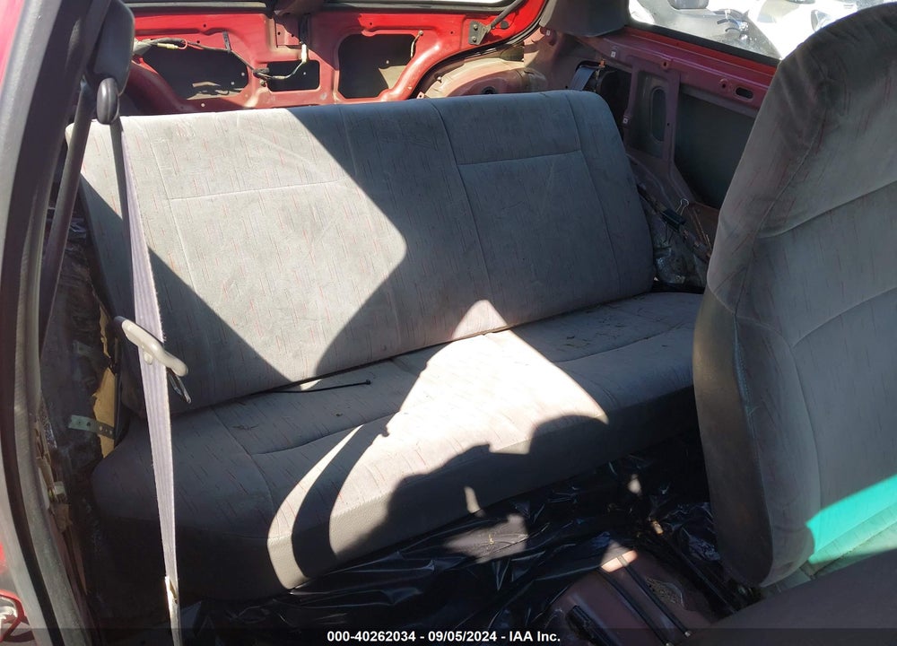 1996 GEO METRO LSI VIN: 2C1MR2262T6749380