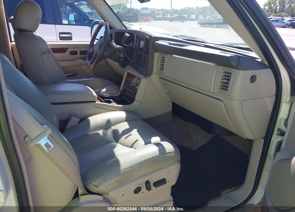 2004 CADILLAC ESCALADE STANDARD VIN: 1GYEK63N74R217812