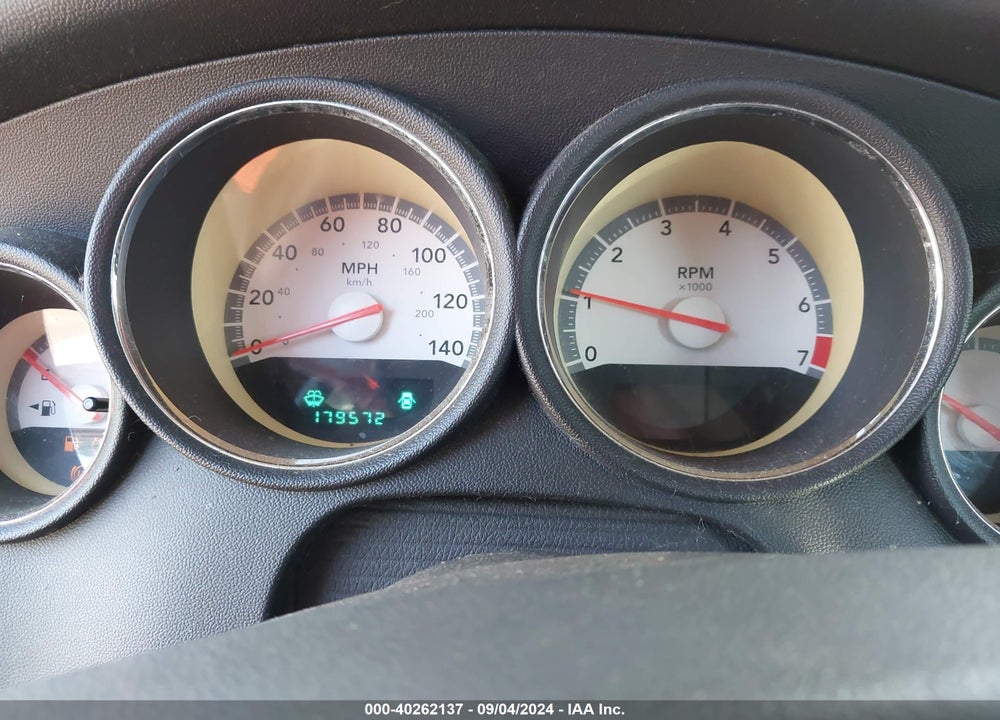 2008 DODGE CHARGER VIN: 2B3KA43G78H205412