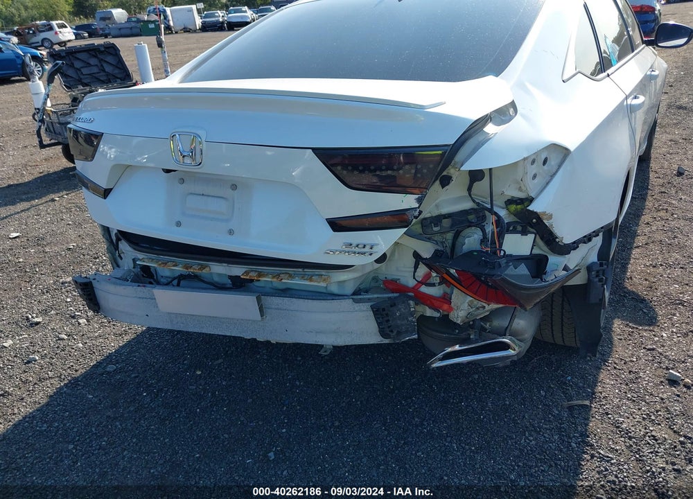 2018 HONDA ACCORD SPORT 2.0T VIN: 1HGCV2E30JA044106