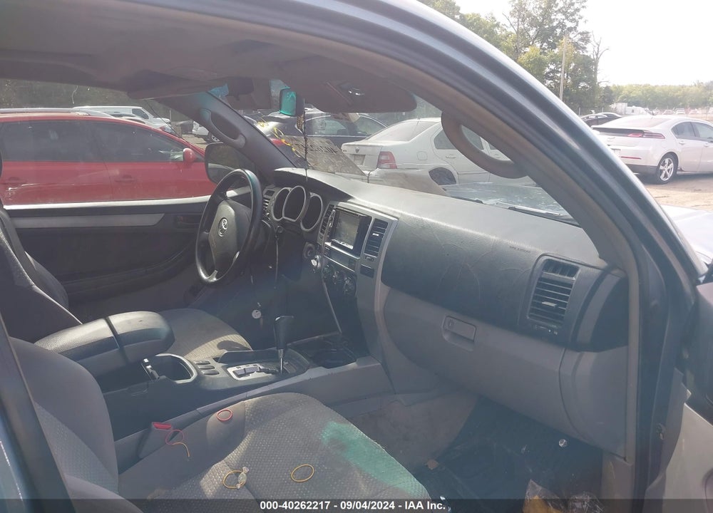2005 TOYOTA 4RUNNER SR5 V6 VIN: JTEBU14R550056157