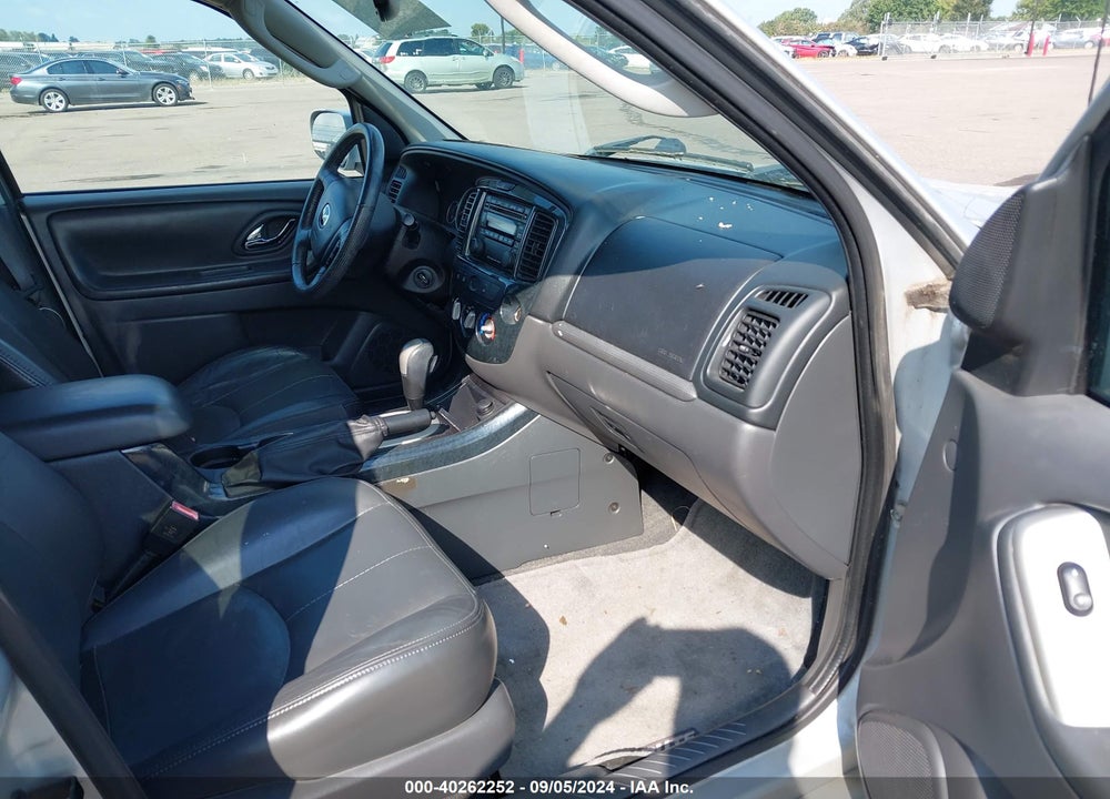 2005 MAZDA TRIBUTE S VIN: 4F2CZ96155KM38712