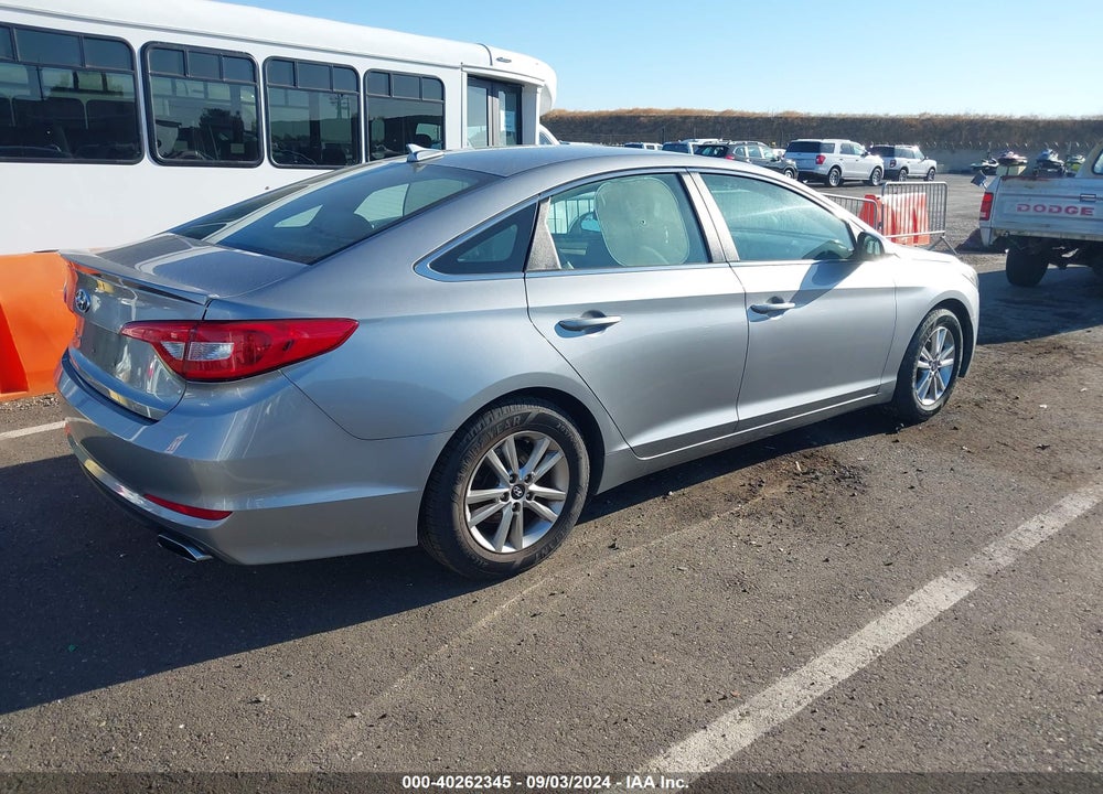 2017 HYUNDAI SONATA VIN: 5NPE24AF7HH484497