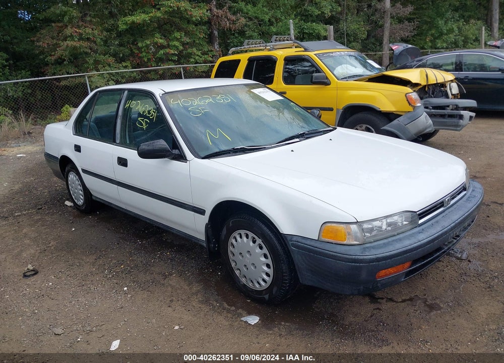 1993 HONDA ACCORD DX VIN: 1HGCB7643PA169400