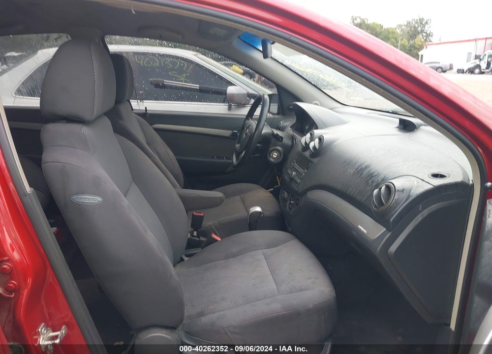 2009 CHEVROLET AVEO LT VIN: KL1TD56E29B605518
