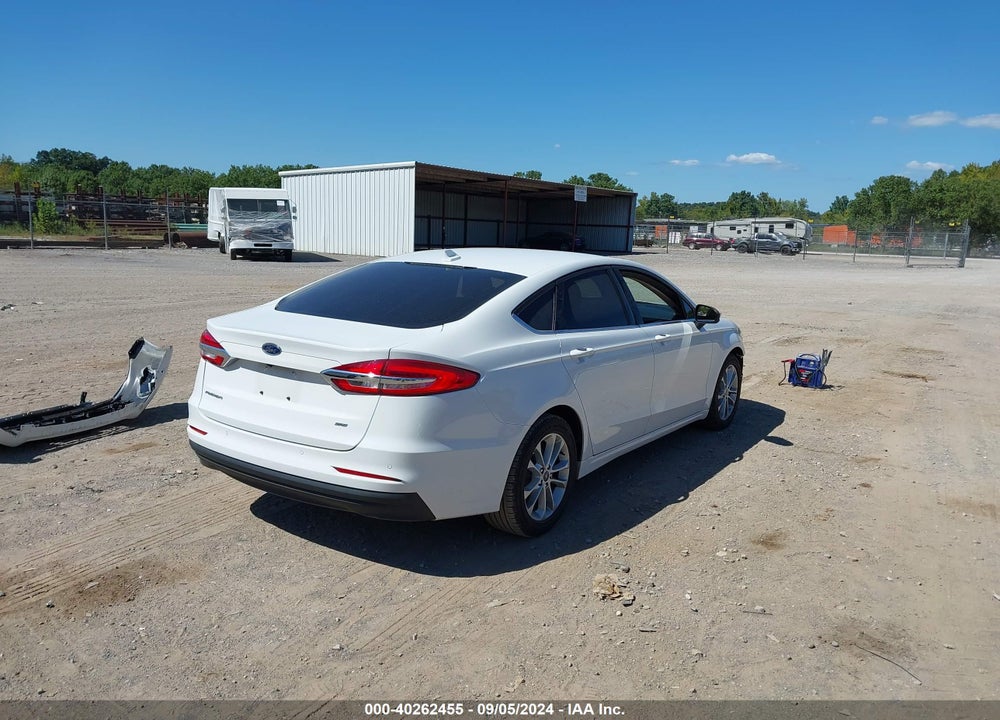 2019 FORD FUSION SE VIN: 3FA6P0H75KR122448