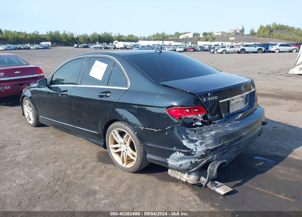 2012 MERCEDES-BENZ C 300 LUXURY 4MATIC/SPORT 4MATIC VIN: WDDGF8BB9CR230460
