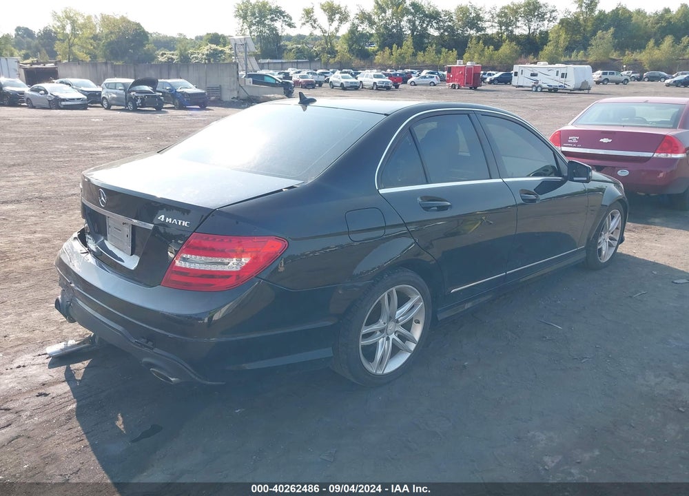2012 MERCEDES-BENZ C 300 LUXURY 4MATIC/SPORT 4MATIC VIN: WDDGF8BB9CR230460