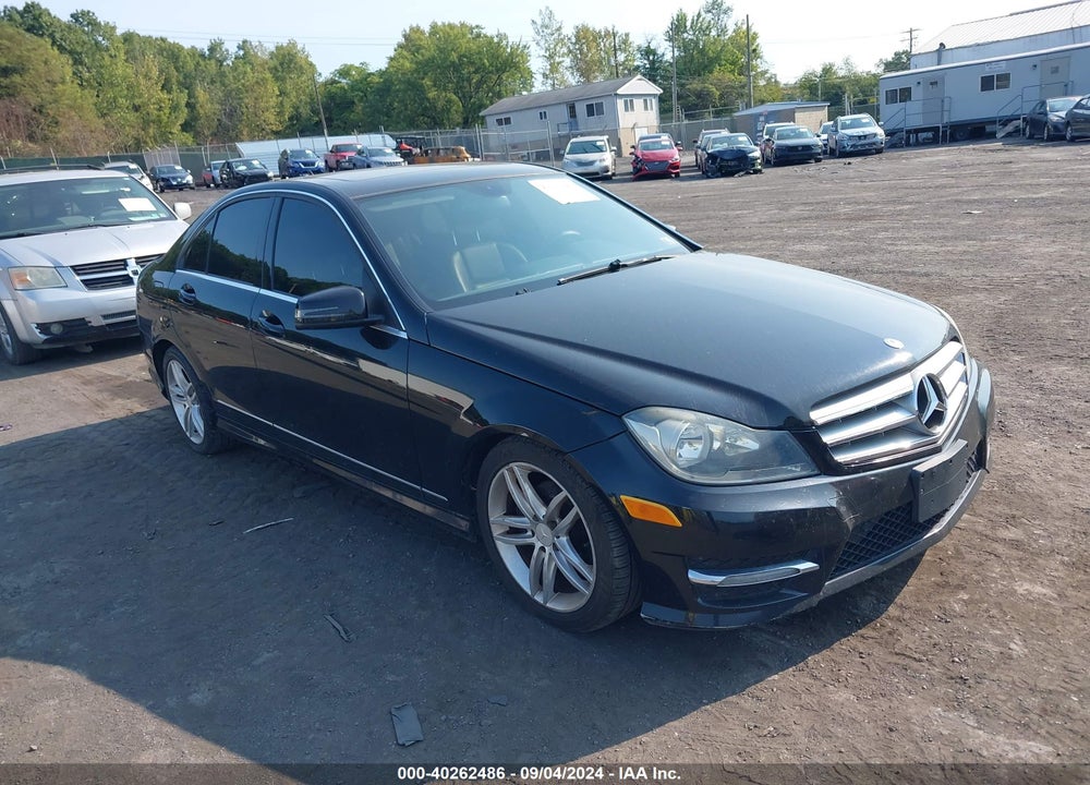 2012 MERCEDES-BENZ C 300 LUXURY 4MATIC/SPORT 4MATIC VIN: WDDGF8BB9CR230460