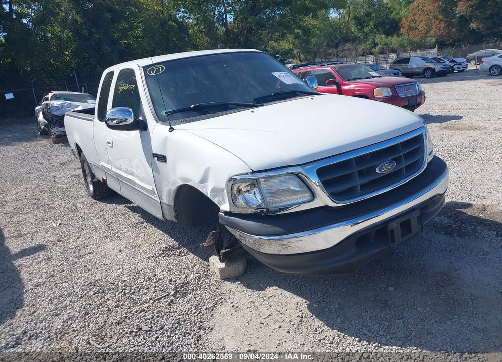 2001 FORD F-150 XL/XLT VIN: 1FTZX17261NB83845