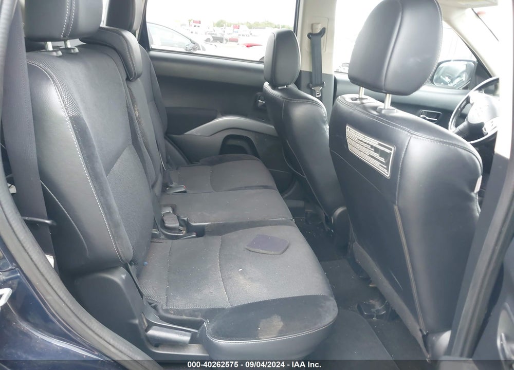 2013 MITSUBISHI OUTLANDER SE VIN: JA4JT3AW7DU020044