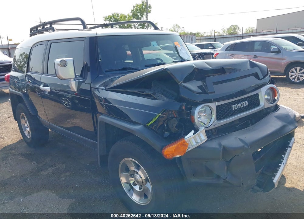 2010 TOYOTA FJ CRUISER VIN: JTEBU4BF3AK083219