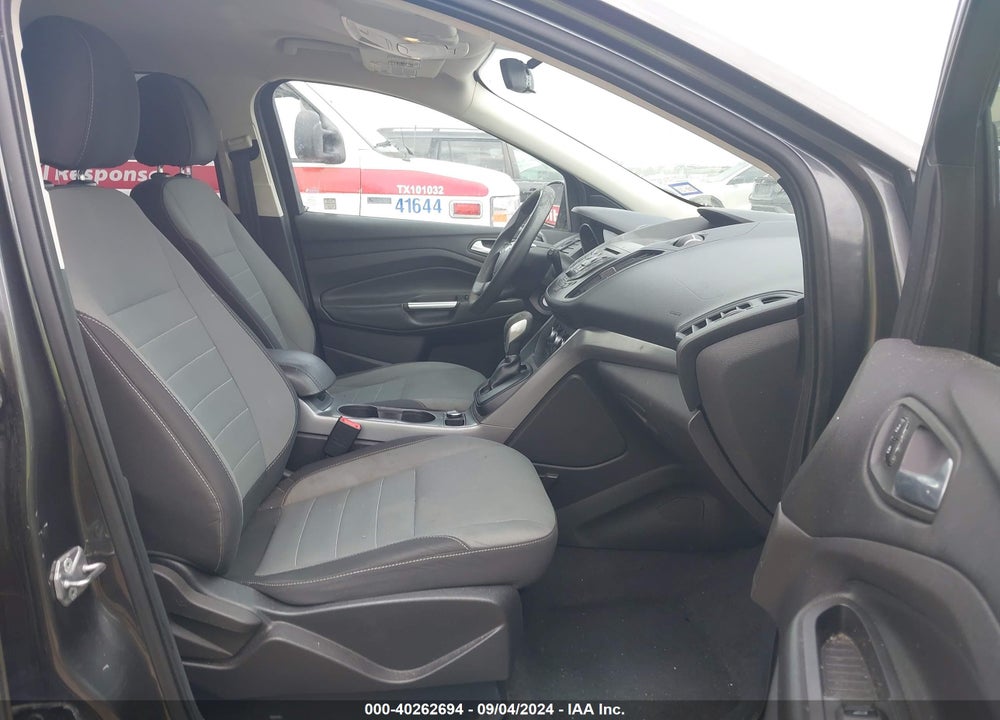 2016 FORD ESCAPE VIN: 1FMCU0GX1GUB14625