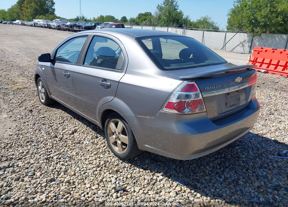 2008 CHEVROLET AVEO LS VIN: KL1TD56608B063813