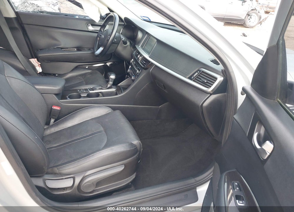 2019 KIA OPTIMA EX VIN: 5XXGU4L11KG319200