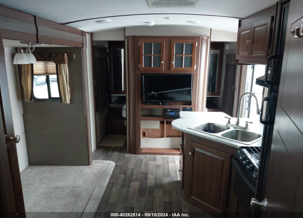 2017 KEYSTONE PREMIER TRAVEL TRAILER VIN: 4YDT22R2XHD420566