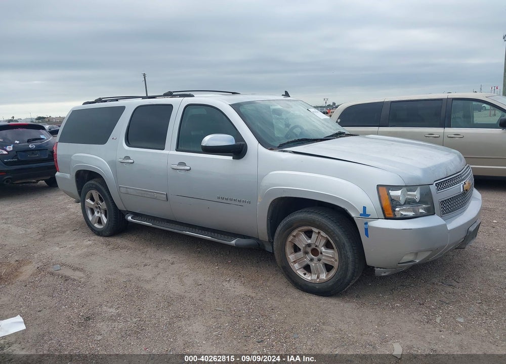 2013 CHEVROLET SUBURBAN 1500 LT VIN: 1GNSCJE05DR145297