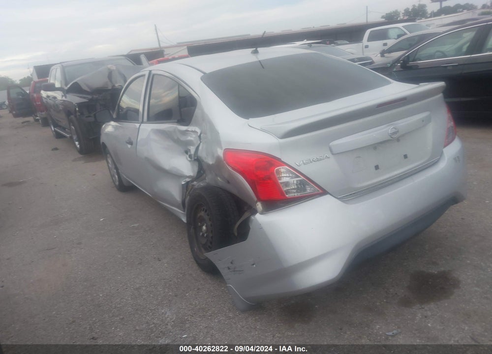 2018 NISSAN VERSA 1.6 S+ VIN: 3N1CN7AP0JL801358