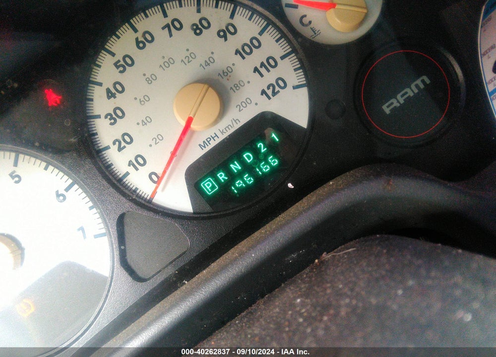 2008 DODGE RAM 1500 ST/SXT VIN: 1D7HA18N18J235637