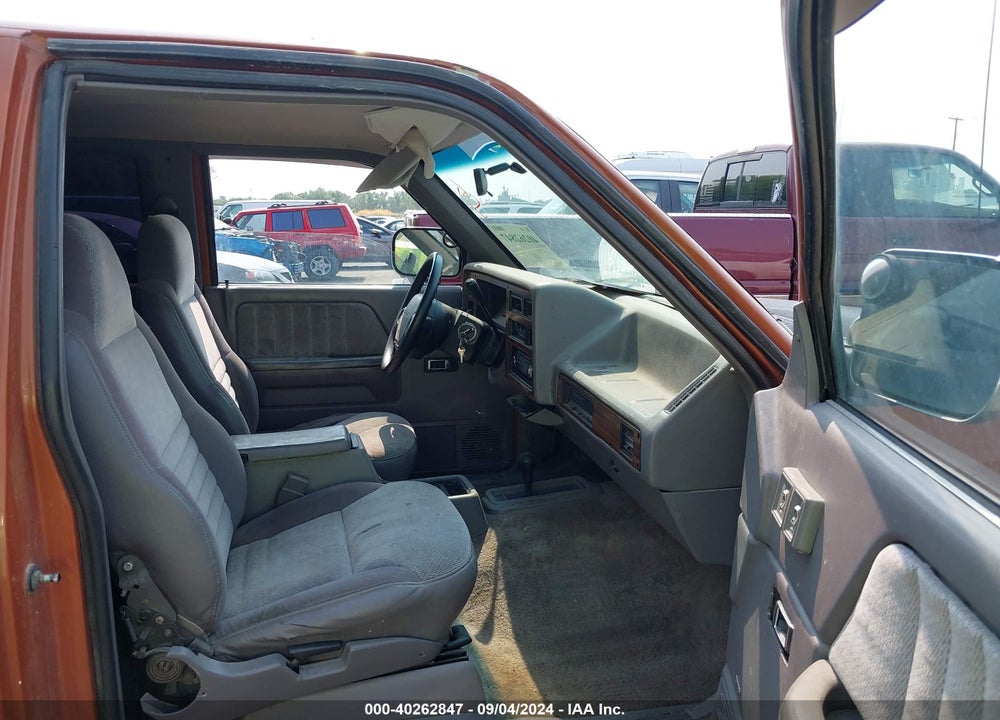 1994 DODGE DAKOTA VIN: 1B7GG23Y1RS684940