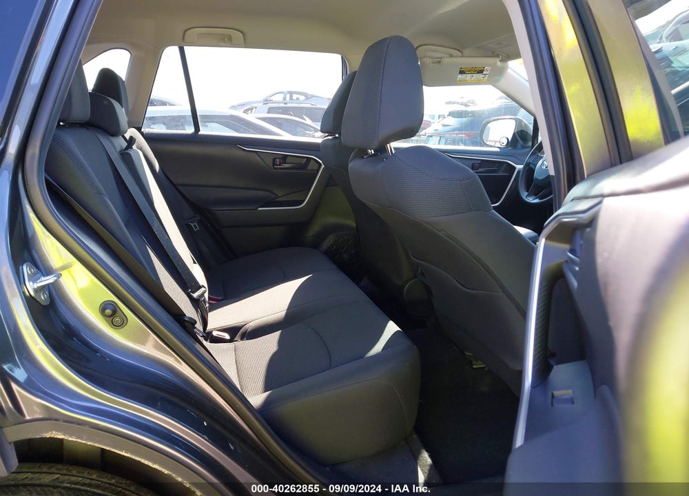 2021 TOYOTA RAV4 LE VIN: 2T3H1RFV3MC107327